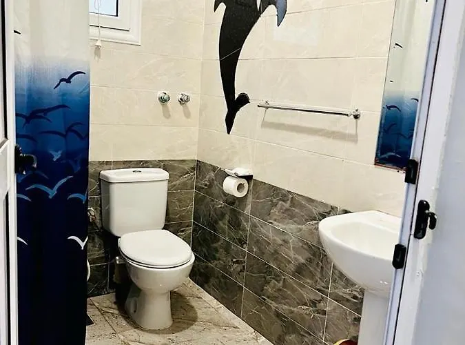 Dolphin Szálloda